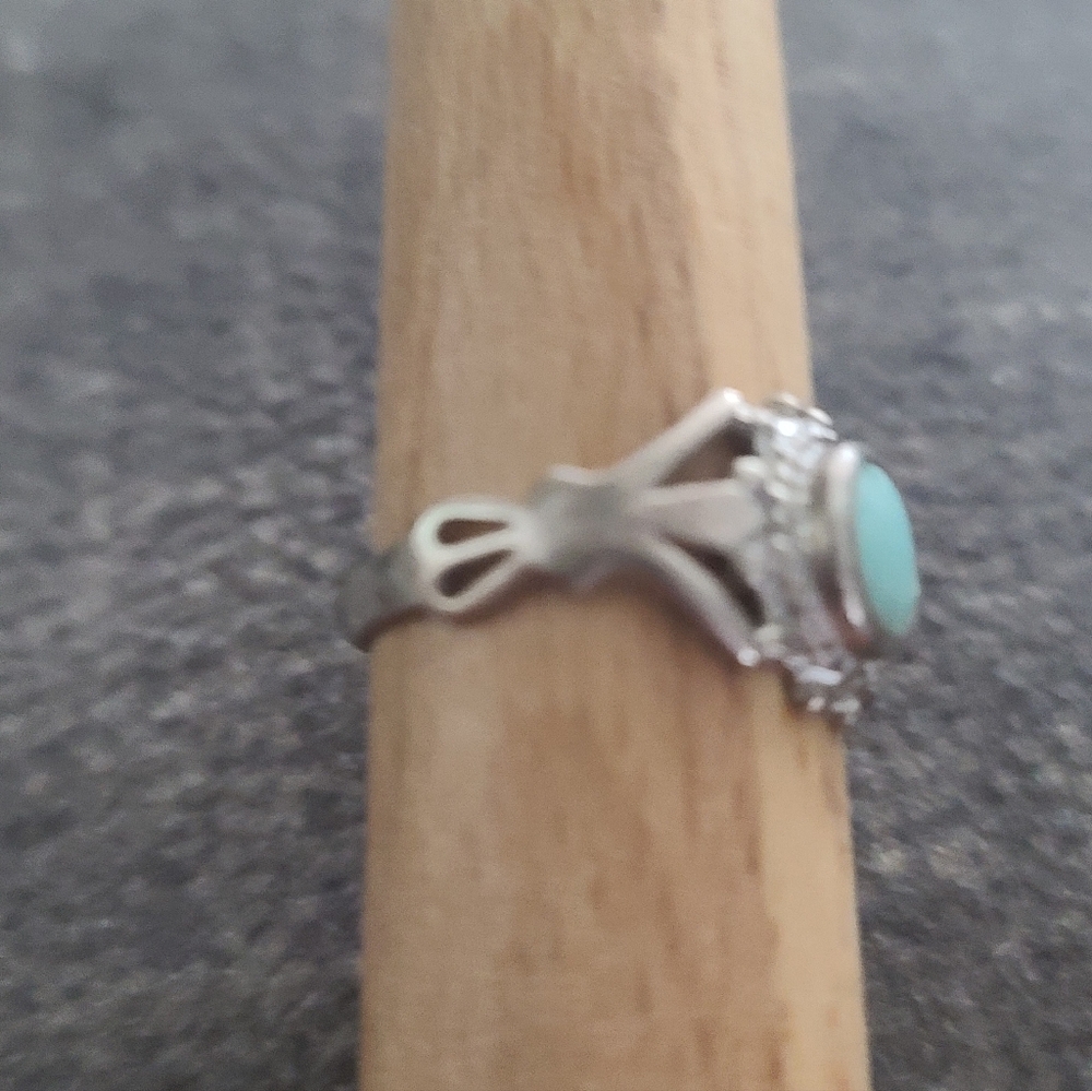 Sterling Silver Ring with Turquoise Blue Stone Size 9 - Picture 2 of 8